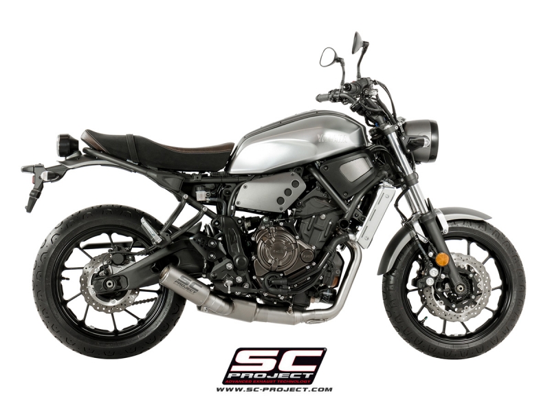 YAMAHA XSR 700 (2016 - 2020) Komplette Auspuffanlage 2-1, mit CR-T Schalldämpfer, Titan
