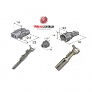 Stecker für den Nebenverbraucheranschluss bei Yamaha Tracer 900